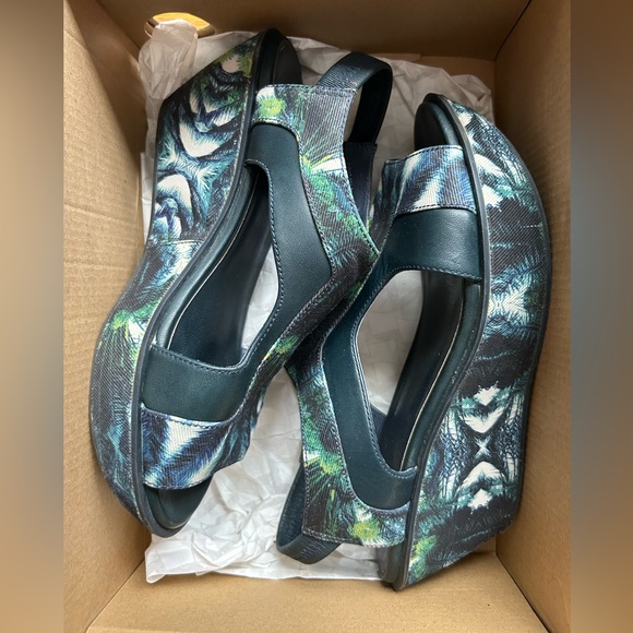 Camper wedge platform shoes - Picture 9 of 9